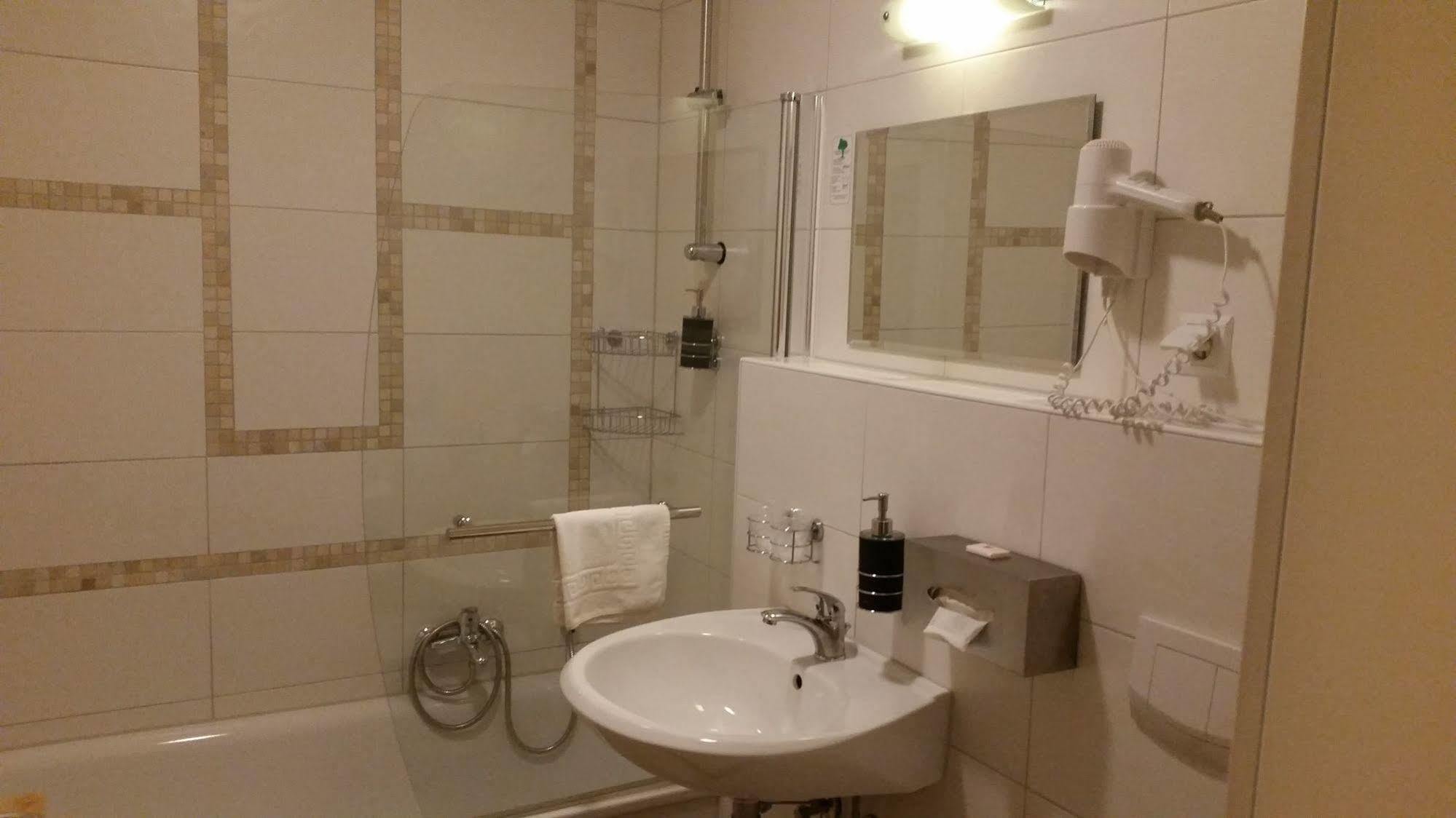 Cityhotel Ahlen Garni Extérieur photo
